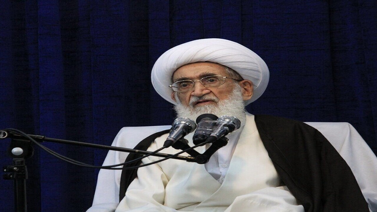 مطالبه‌گری باید از مسیر درست بیان شود