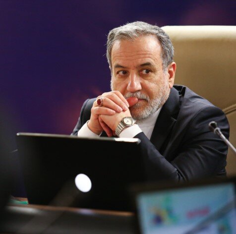 سخنگوی کمیسیون امنیت ملی مجلس به نقل از عراقچی: هیچ مذاکره‌ای در شرایط فعلی با آمریکایی‌ها نداریم مگر با تشخیص نظام