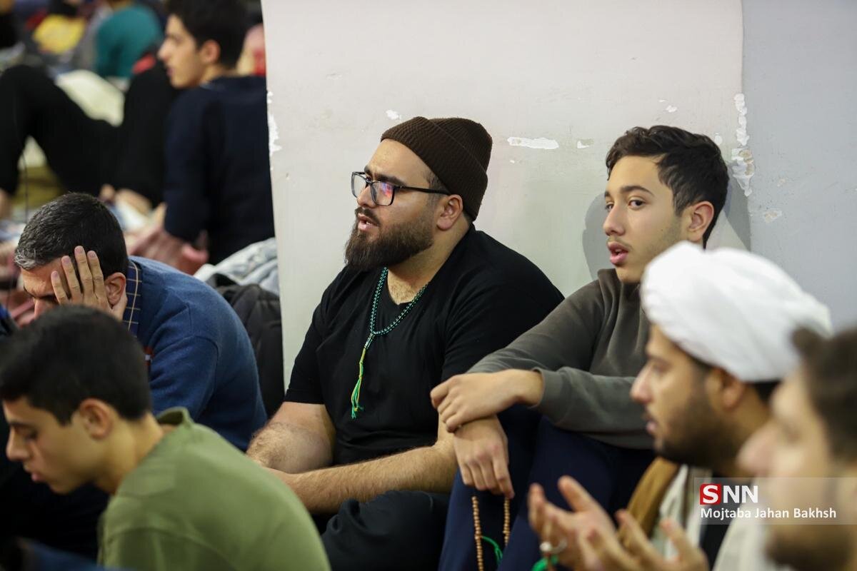 مراسم معنوی اعتکاف در مسجد جامع اصفهان