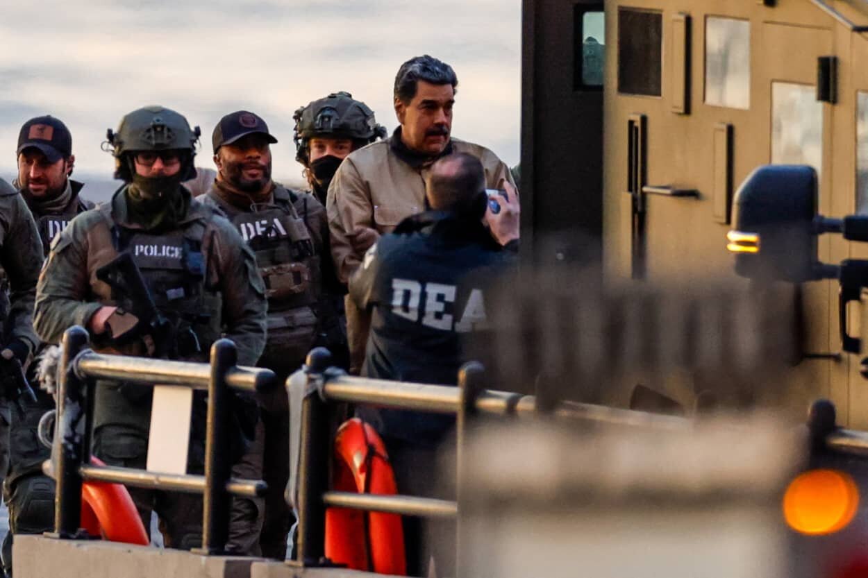 فوری | مادورو محاکمه شد | اولین اظهارات رئیس‌جمهور ونزوئلا در دادگاه‌