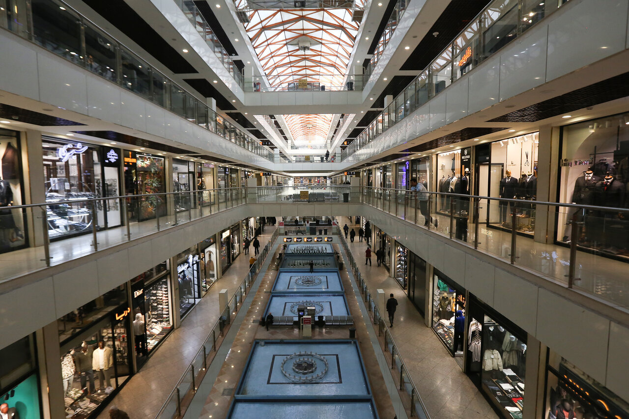 بازارها سرگرم کسب‌وکارند