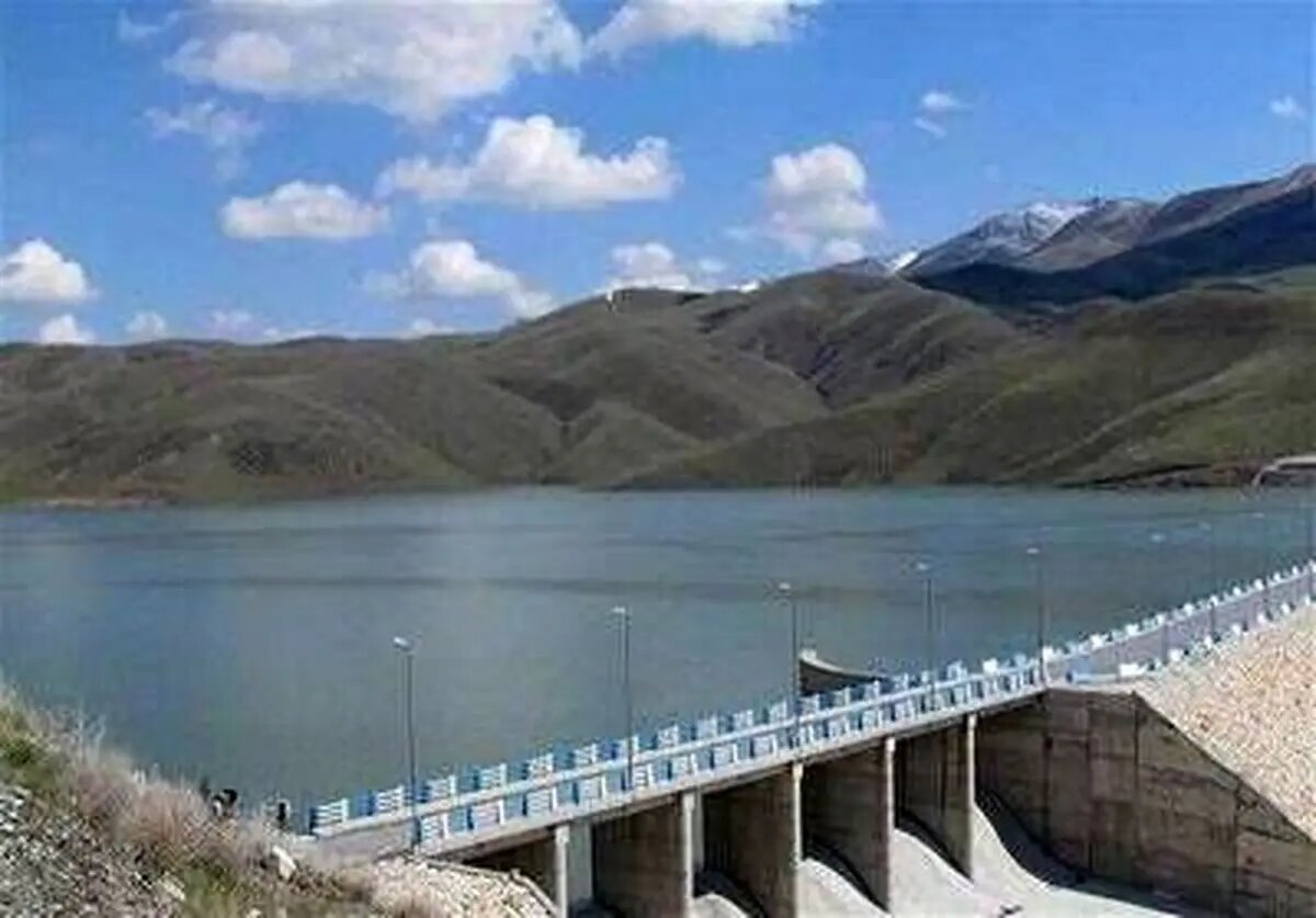 ۱۲ درصد از حجم مخازن سدهای استان آب دارد