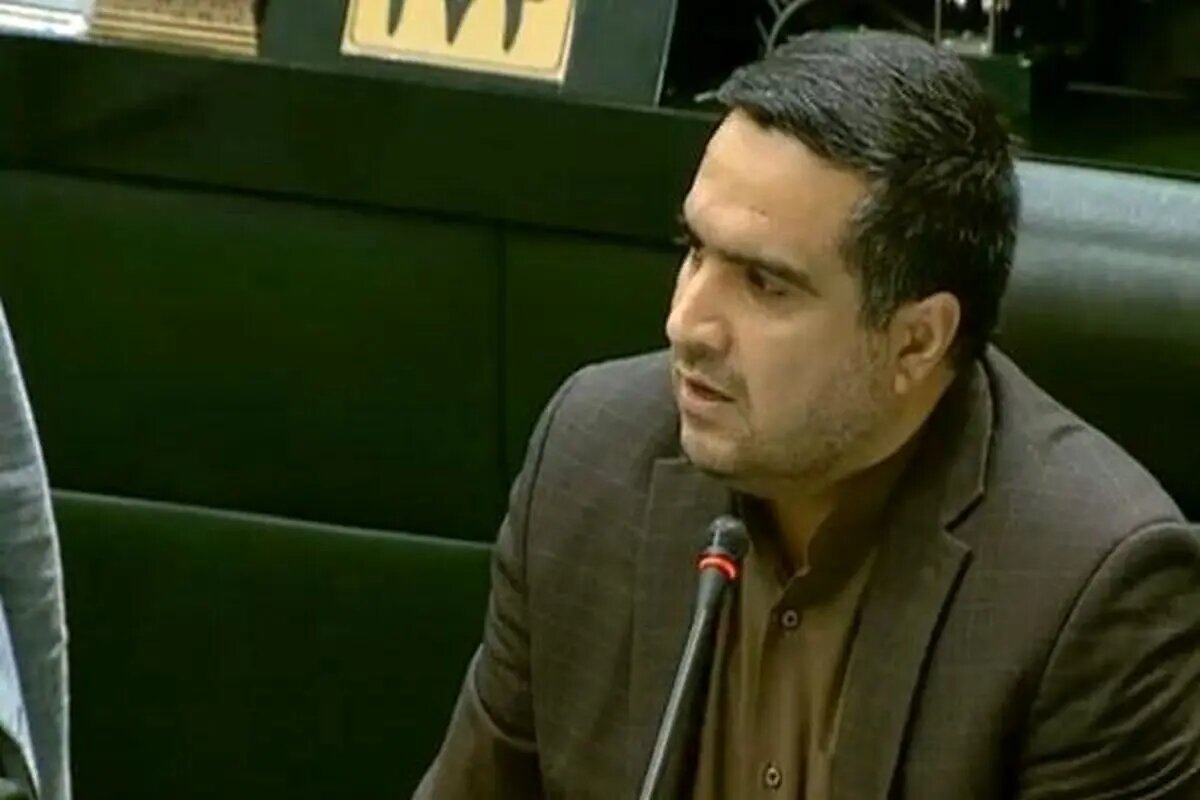 کشاورزان با خشکسالی دست و پنجه نرم می‌کنند و یارانه کافی دریافت نمی‌کنند