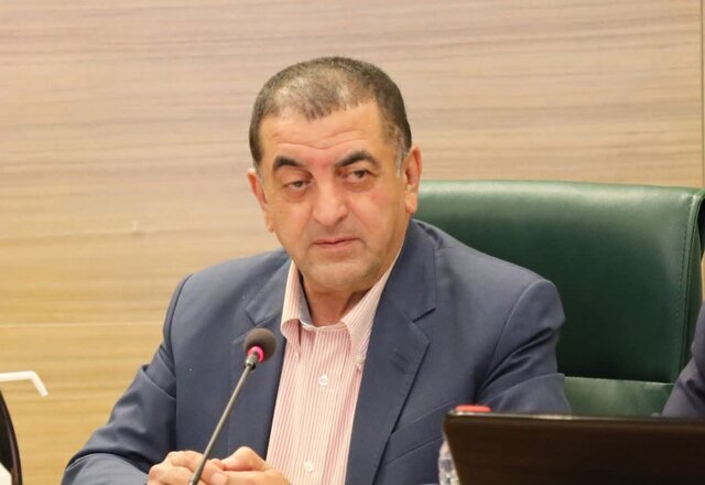 رئیس اتاق مشترک ایران و عمان: اقتصاد بدون تغییر ریل اساسی به مسیر درست بازنمیگردد