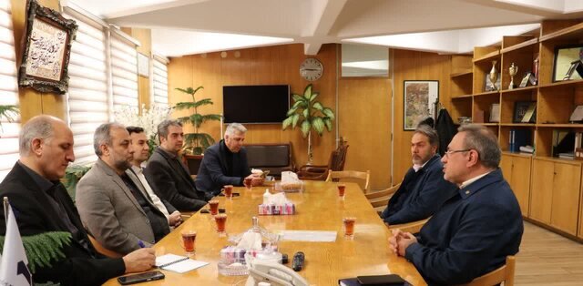 توسعه همکاریهای مشترک میان ماشینسازی تبریز و سازمان جهاددانشگاهی آذربایجان شرقی