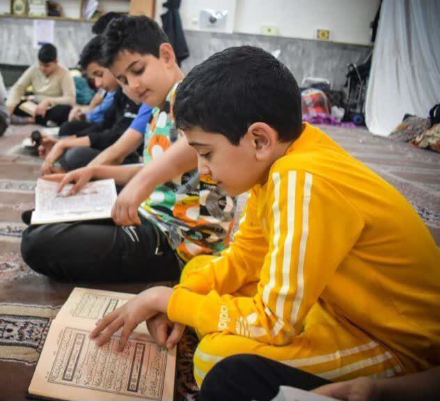 آیین اعتکاف در ۱۴۷ مسجد اردبیل با حضور پررنگ جوانان برگزار شد