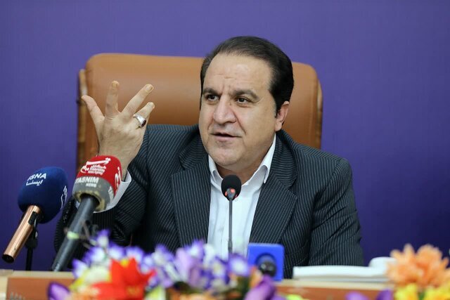 استاندار ایلام: جراحی اقتصادی با حمایت مستقیم از معیشت مردم اجرا میشود
