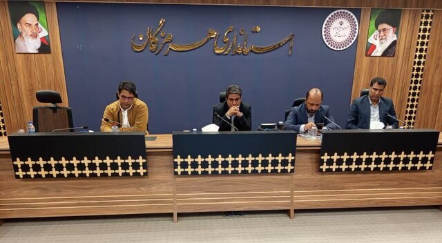 معاون استاندار هرمزگان: تسریع در اجرای نهضت ملی مسکن با همراهی بانکها ضروری است