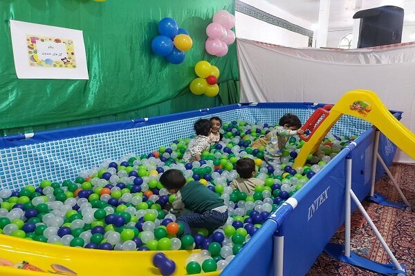 اعتکاف مادرانه در بیرجند؛ آوای برکت و خوشترین لالاییهای مادری