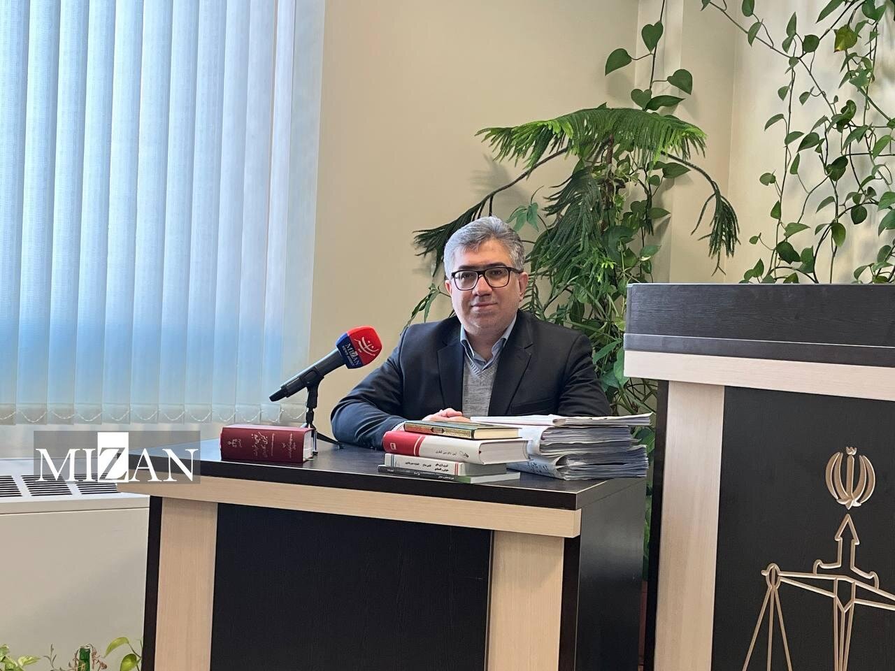 فروش حساب یا واگذاری شماره تلفن همراه برای اعمال مجرمانه پیگرد قضایی دارد/ شیوع کلاهبرداری در حوزه مهاجرت