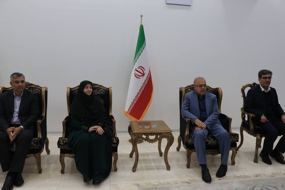 هشدار استاندار هرمزگان درباره چالشهای زیستمحیطی پیشروی بندرعباس