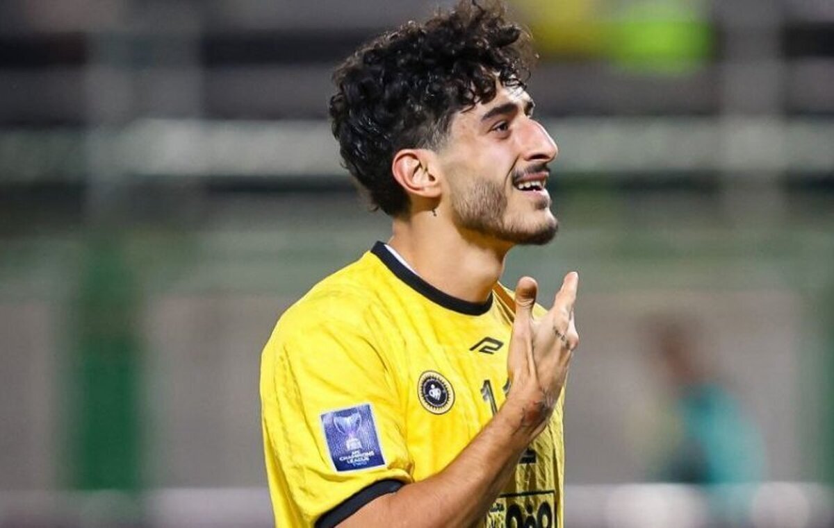 درخواست ۲ بازیکن برای جدایی از سپاهان