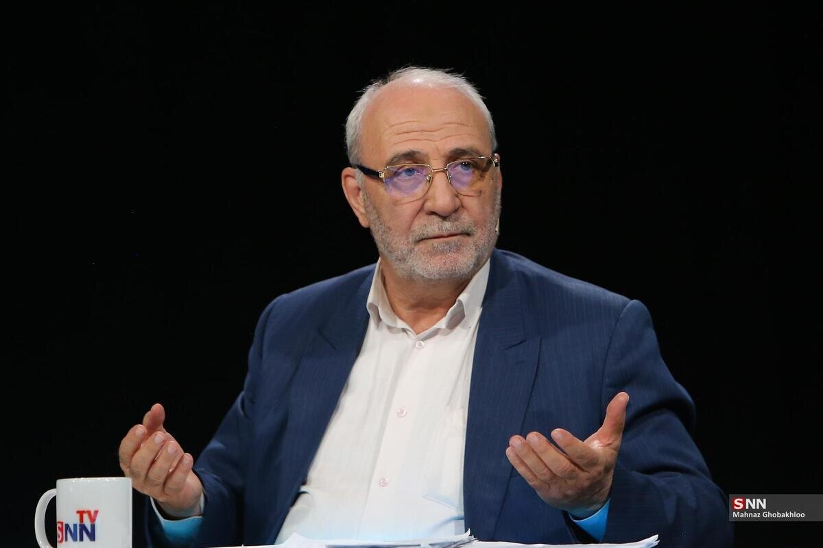 حاجی دلیگانی: در بودجه ۱۴۰۵ خبری از تک رقمی شدن تورم طی ۵ سال نیست/ شاهد روند شتاب زای تورم هستیم + فیلم