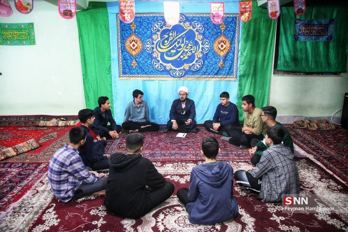 طنین معنویت در ۱۲ هزار مسجد؛ روایتی از همایش ملی «شکوه ایمان» و حضور میلیونی معتکفان