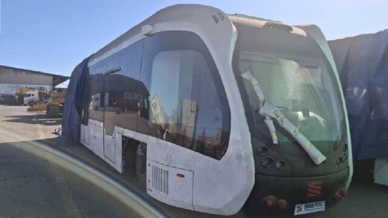 مخالفت‌ها با تراموا سیاسی است