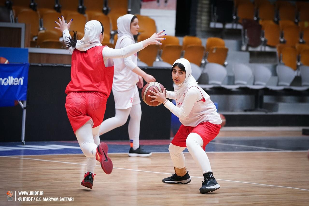 تمرین تیم ملی بسکتبال زیر ۱۸ سال دختران