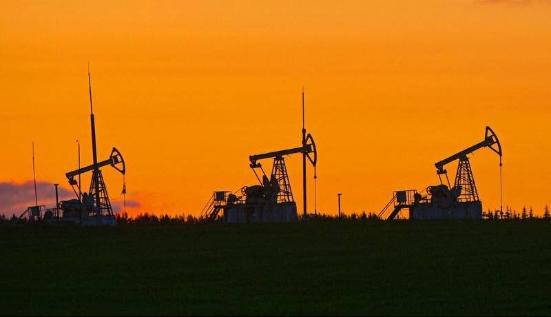 بانک مرکزی هند: قیمت نفت به ۵۰ دلار می‌رسد