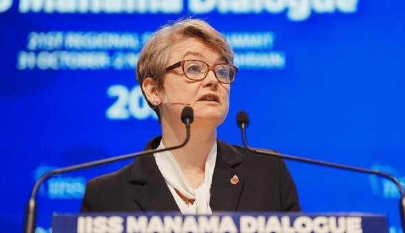 انتقاد و استقبال همزمان لندن از آمریکا درباره گرینلند و ونزوئلا