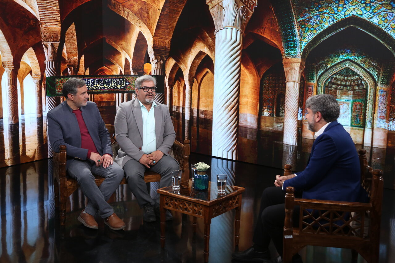 شاعرانه‌هایی به عشق علی(ع)