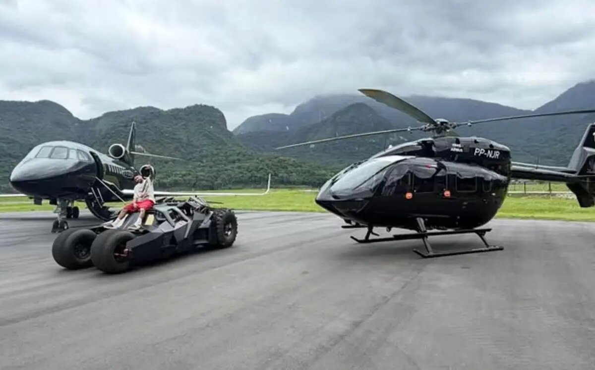 از بتموبیل تا هلیکوپتر: نیمار کلکسیون خاص را رونمایی کرد