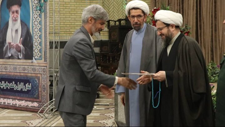 نماز، راهکاری عملی برای کاهش آسیبهای اجتماعی
