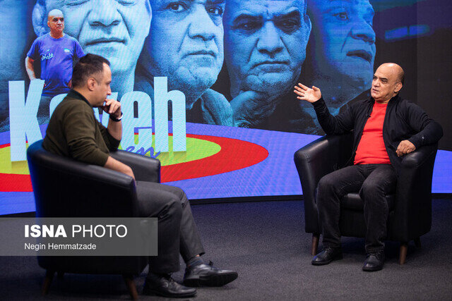 کشتی از دو قطبی خادم و دبیر ضربه می خورد/ حسن یزدانی تا صبح ضجه زد!