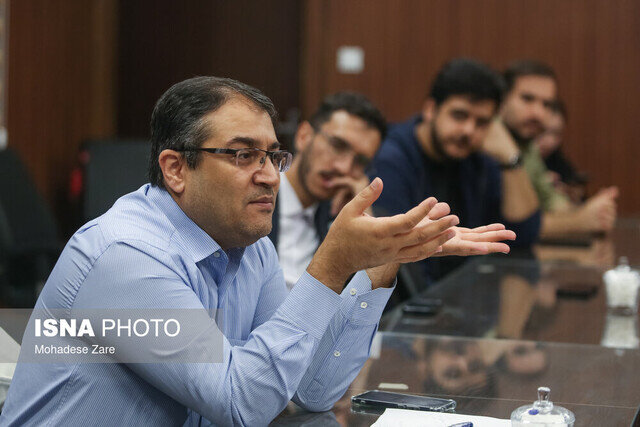 یک جامعهشناس: بیثباتی و فرسایش ارزش پسانداز، انگیزه کار بلندمدت را بهشدت تضعیف میکند