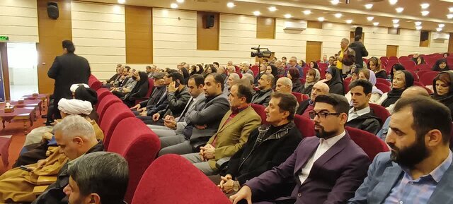 معرفی چهرههای ماندگار فرهنگ و هنر چالوس در آیین تقدیر از فرهیختگان