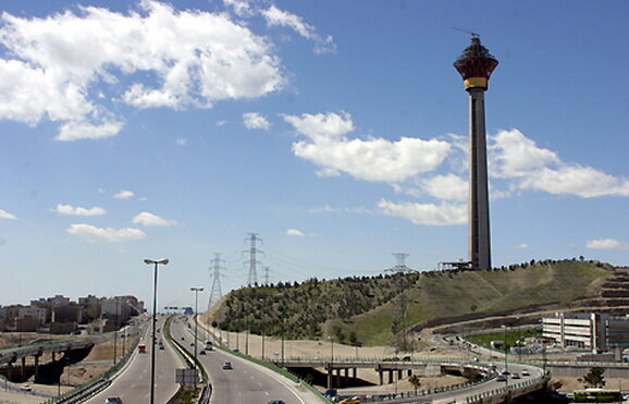 آماده‌سازی ۱۰ سالن سینما در برج میلاد برای جشنواره فجر