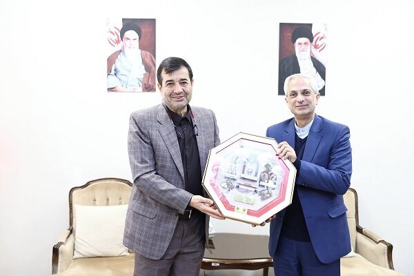 بررسی راهکارهای توسعه همکاری‌های ورزشی و امور جوانان ایران و سنگاپور