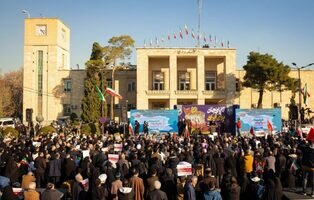 مردم اصفهان در محکومیت اغتشاشات تجمع کردند/میدان امام حسین (ع) صحنه شکوه حضور شد +فیلم