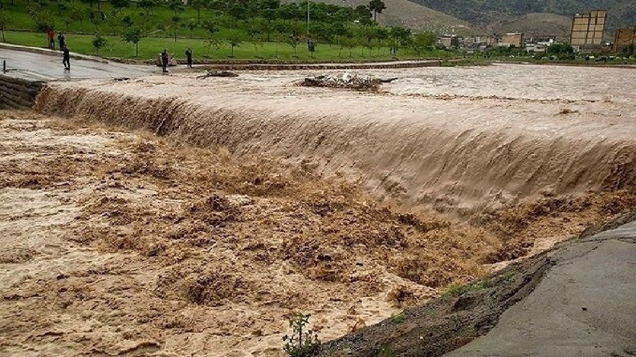 چاههای بیشمار و سیلابهای ویرانگر؛ زنگ خطر منابع آبی لرستان