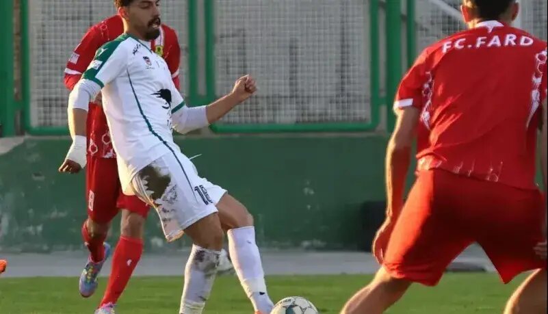 پایان 10 ماه دوری مهاجم استقلالی از میادین