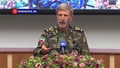 فرمانده کل ارتش: تشدید ادبیات دشمنان را تهدید قلمداد کرده و بدون پاسخ نخواهیم گذاشت