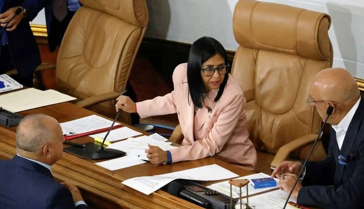 ونزوئلا؛ چرا نزدیکان مادورو گزینه مطلوب واشینگتن‌اند؟