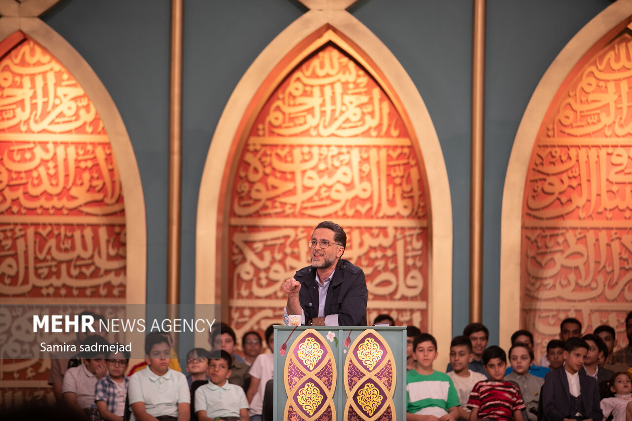 پشت‌صحنه برنامه «محفل ستاره‌ها»