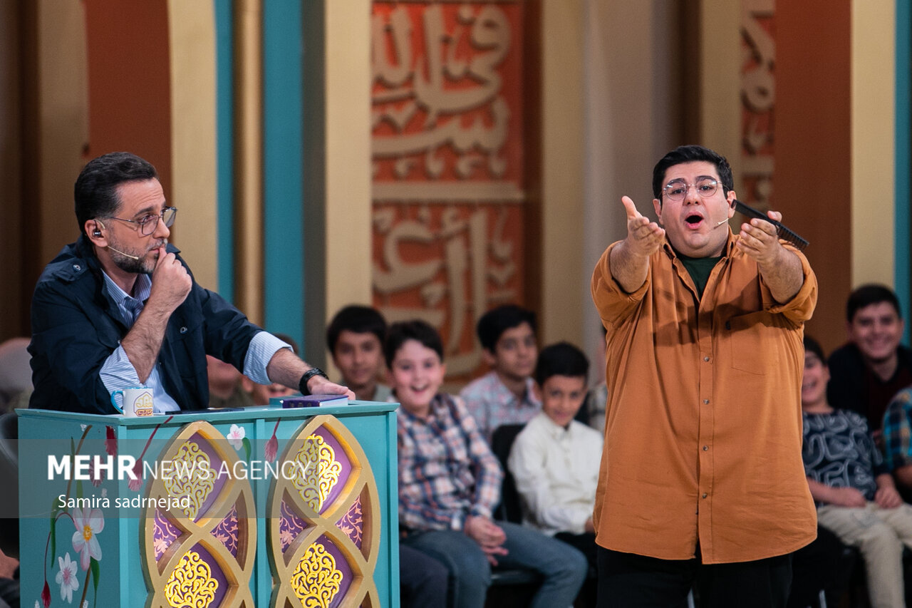 پشت‌صحنه برنامه «محفل ستاره‌ها»