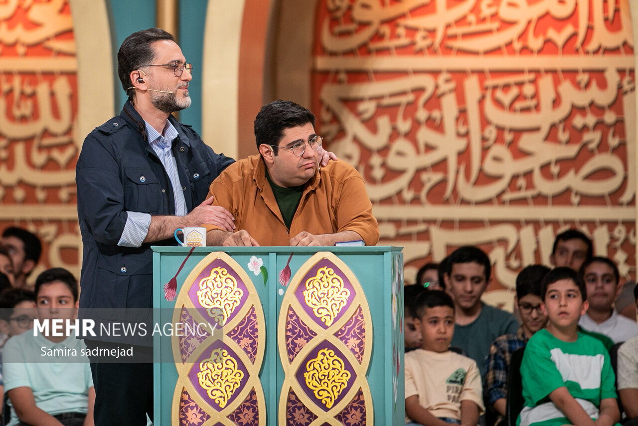 پشت‌صحنه برنامه «محفل ستاره‌ها»