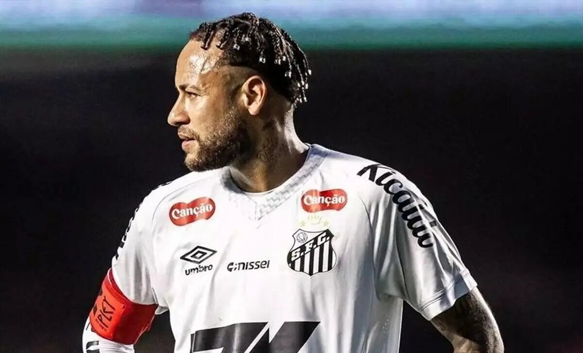 تمدید قرارداد نیمار با سانتوس تا پایان ۲۰۲۶