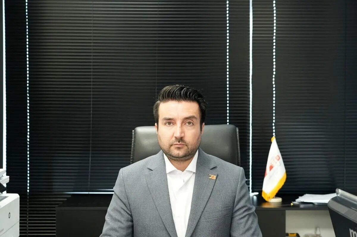 توانمندسازی نیروی انسانی را همراستا با راهبرد تحول دیجیتال دنبال میکنیم