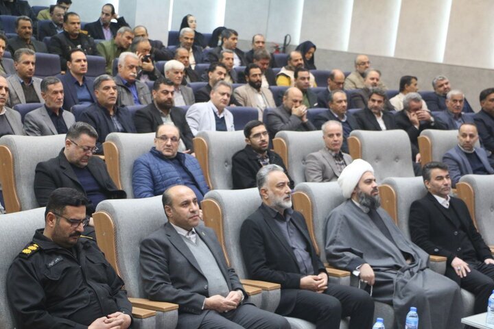لزوم هوشیاری و مدیریت هوشمندانه در مواجهه با تحرکات مشکوک