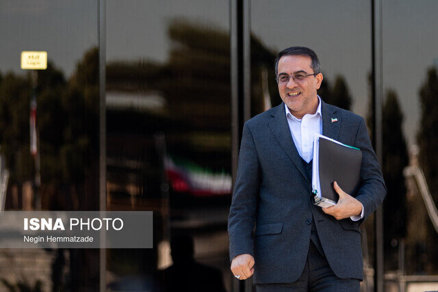رفیع زاده: کوچک‌سازی ساختار اجرایی به وزارت میراث فرهنگی رسید