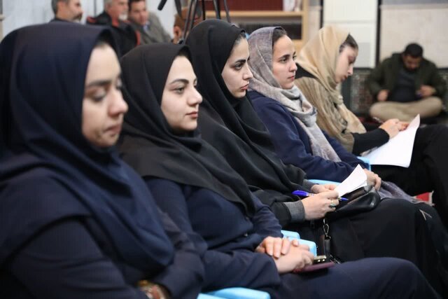 دشمن بهدنبال سوءاستفاده از مطالبات بهحق است