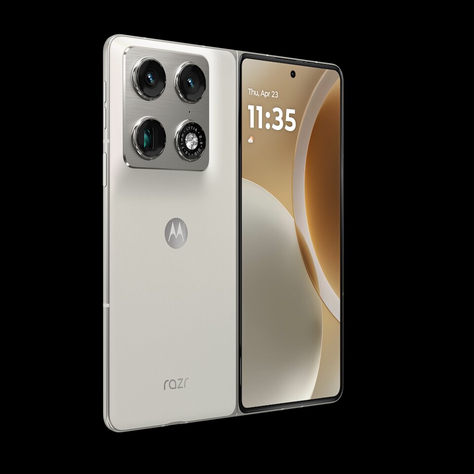 موتورولا به رقابت با سامسونگ و گوگل برخاست