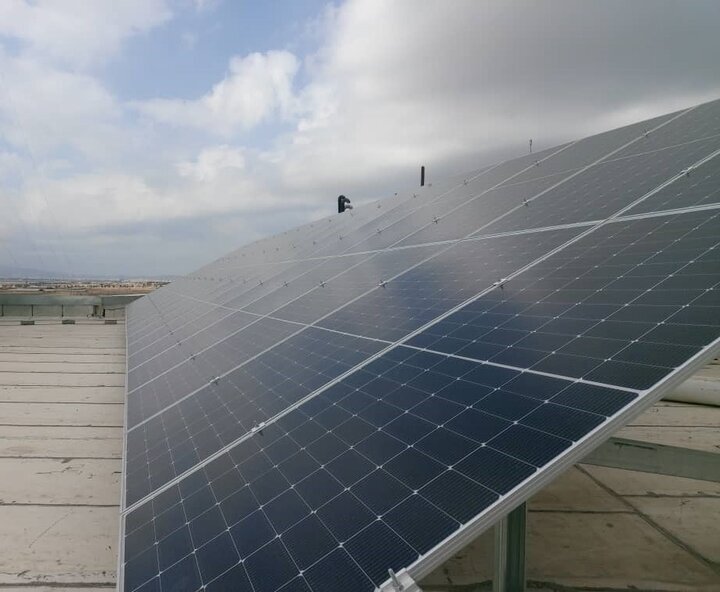 راهاندازی نیروگاه خورشیدی در شرکت پتروشیمی بیستون