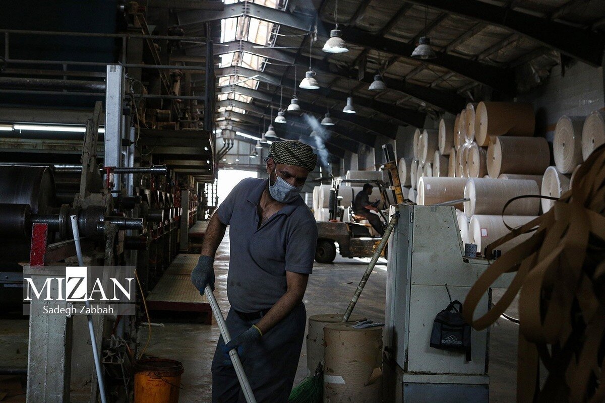 گام جدید بودجه ۱۴۰۵ برای ترمیم معیشت حقوق‌بگیران/ افزایش دستمزد‌ها به‌تنهایی نمی‌تواند مشکلات معیشتی را برطرف کند