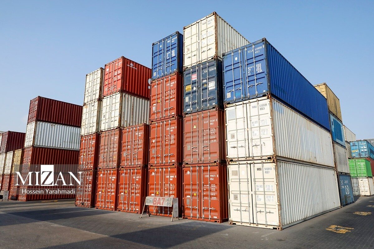 ترخیص کالا‌های اساسی از گمرکات سرعت گرفت/ رشد ۴۷ درصد واردات روغن در ۹ ماهه امسال