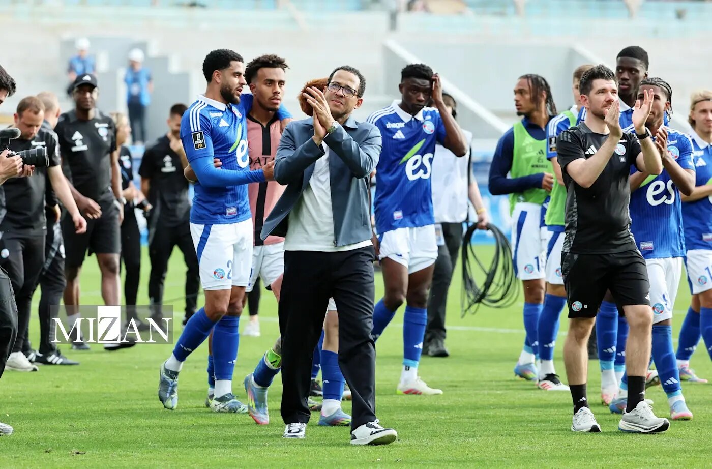 آشنایی با لیام روزنیور؛ سرمربی جدید چلسی کیست و چه ایده‌هایی دارد؟