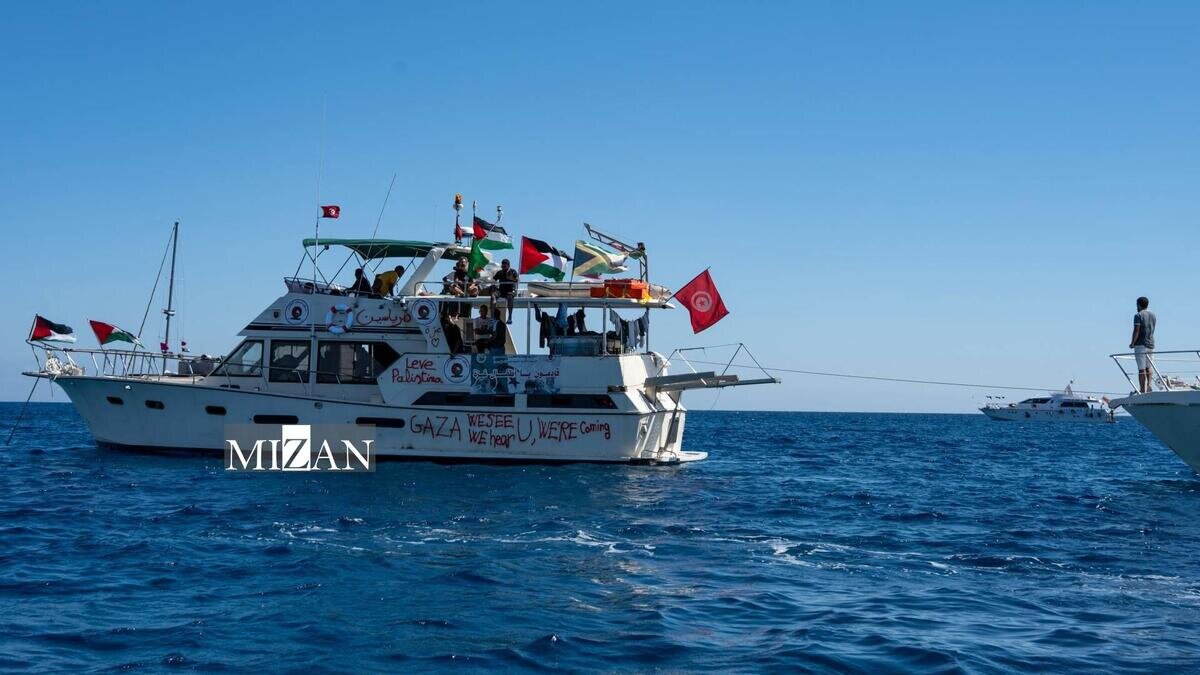 ناوگان صمود در مسیر امدادرسانی به غزه تحت محاصره