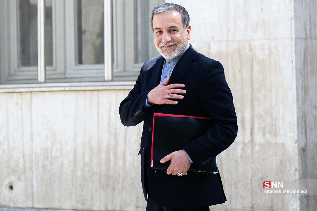 عراقچی: تلاش برای رفع تحریمها را هیچ وقت فراموش نکردیم/ مسائل داخل ایران به هیچ کس جز مردم ایران مربوط نیست